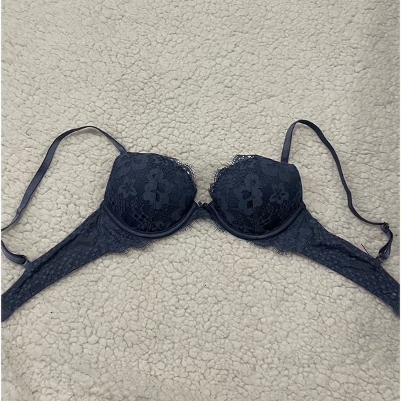 Victoria's Secret Other - 🎉3/$20🎉NWOT Victoria’s secret push up bra